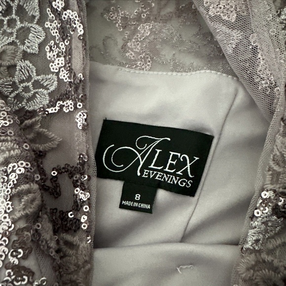 NWT $269 Alex Eveings [ 8 ] Sequin Embroidered Trumpet Gown in‎ Purple - Picture 5 of 14